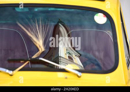 Jedes Jahr Anfang Juli treffen sich Liebhaber von Puch 500, Fiat 500 und Steyr-Fiat 500 in Vorchdorf (Oberösterreich) , um ihre alten Autos zu präsent Stockfoto