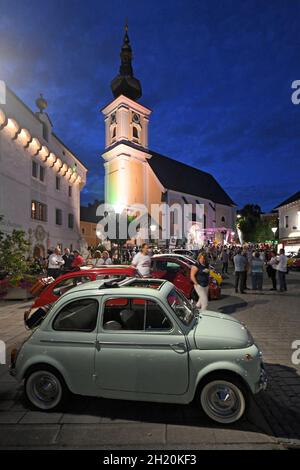 Jedes Jahr Anfang Juli treffen sich Liebhaber von Puch 500, Fiat 500 und Steyr-Fiat 500 in Vorchdorf (Oberösterreich) , um ihre alten Autos zu präsent Stockfoto