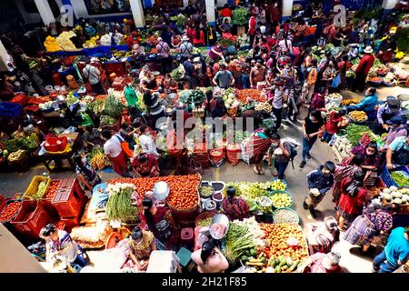 Der farbenfrohe Sonntagsmarkt in Chichicastenango, Guatemala Stockfoto