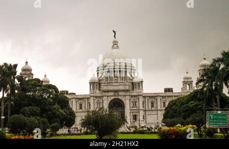 Schönes Bild des Victoria Memorial großes Marmorgebäude in Kalkutta, Indien Stockfoto