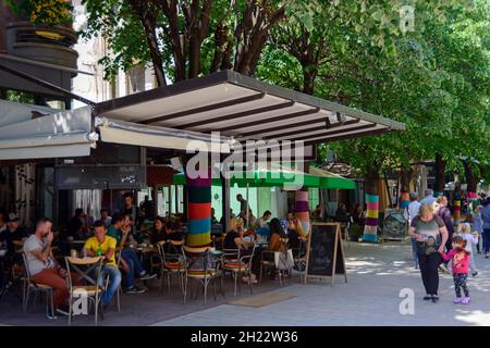 Fußgängerpromenade, Boulevard Shen Gjergji, Stadtzentrum, Korca, Korca, Albanien Stockfoto