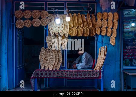 Lokales Brotgeschäft, Herat, Afghanistan Stockfoto