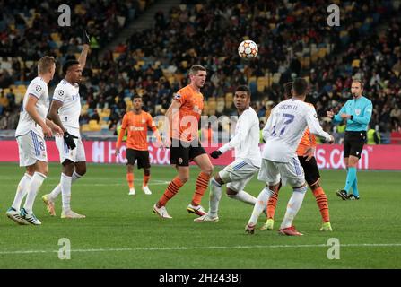 Nicht exklusiv: KIEW, UKRAINE - 19. OKTOBER 2021 - die Spieler werden während des 2021/2022 UEFA Champions League Matchday 3 Gruppe D Spiels dazwischen in Aktion gesehen Stockfoto
