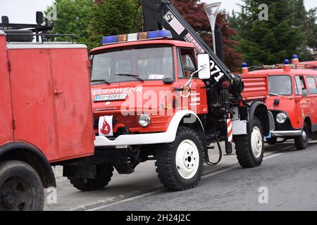 Treffen von Feuerwehr-Oldtimer Fahrzeugen, Bezirk Vöcklabruck, Oberösterreich, Österreich, Europa - Treffen der Feuerwehr-Oldtimer, Vöcklabr Stockfoto