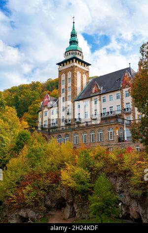 Lillafiured Palota Hotel in Miskolc obersten Ebene des hängenden Garten auf einem Hügel Bukk Mountains Nationalpark . Stockfoto