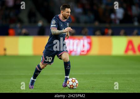 PARIS, FRANKREICH - 19. OKTOBER: Lionel Messi von Paris Saint Germain während des Spiels der Gruppe A - UEFA Champions League zwischen Paris Saint-Germain und RB Leipzig im Parc des Princes am 19. Oktober 2021 in Paris, Frankreich (Foto: Herman Dingler/Orange Pictions) Stockfoto