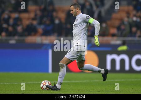 Mailand, Italien, 19. Oktober 2021. Samir Handanovic vom FC Internazionale während des UEFA Champions League-Spiels in Giuseppe Meazza, Mailand. Bildnachweis sollte lauten: Jonathan Moscrop / Sportimage Stockfoto