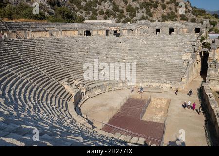 Antikes römisches Theater in der antiken Stadt Myra in der Region Lycia, Türkei Antalya. Stockfoto