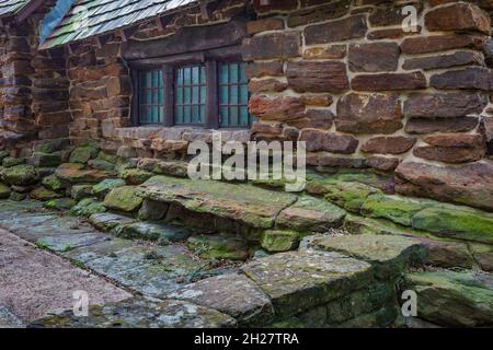 Refektorium, das in den 1930er Jahren von den jungen Männern des Civilian Conservation Corps im Palmetto State Park in der Nähe von Luling, Texas, USA, errichtet wurde Stockfoto