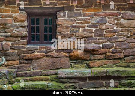 Refektorium, das in den 1930er Jahren von den jungen Männern des Civilian Conservation Corps im Palmetto State Park in der Nähe von Luling, Texas, USA, errichtet wurde Stockfoto