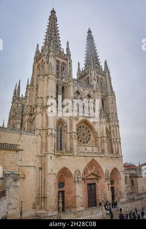 Burgos, Spanien - 16. Oktober 2021: Die Santa Maria Kathedrale von Burgos, Kastilien und Leon Stockfoto