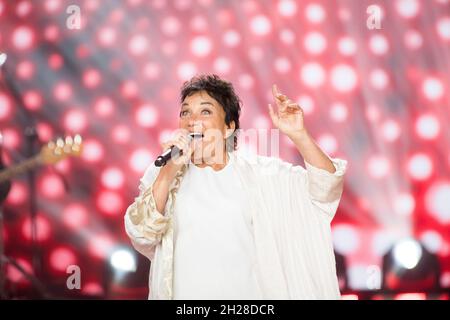 Angela Brambati von Ricchi e Poveri im Konzert in Danzig, Polen. 29. August 2021 © Wojciech Strozyk / Alamy Stockfoto Stockfoto