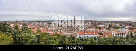 Burgos, Spanien - 16. Oktober 2021: Die Santa Maria Kathedrale von Burgos, Kastilien und Leon Stockfoto