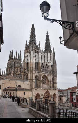 Burgos, Spanien - 16. Oktober 2021: Die Santa Maria Kathedrale von Burgos, Kastilien und Leon Stockfoto