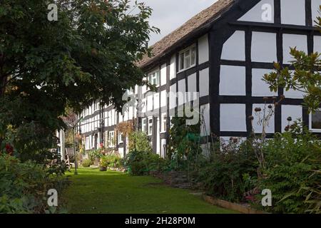 Ehemalige Scheune aus dem 18. Jahrhundert in Castle Close umgebaut zu Wohnungen, Eardisley, Herefordshire Stockfoto