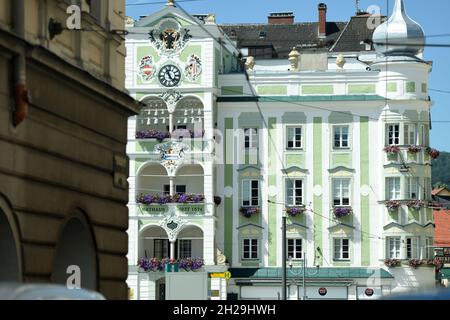 Rathaus in Gmunden, Bezirk Gmunden, Oberösterreich, Österreich, Europa - Rathaus in Gmunden, Bezirk Gmunden, Oberösterreich, Österreich, Europa Stockfoto