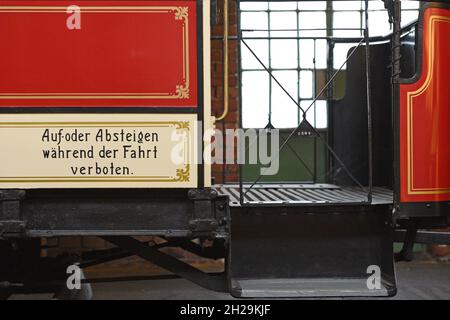 In der ehemaligen Remise Erdberg ist 2014 das neue Verkehrsmuseum der Wiener Linien entstanden. Es zeigt historische und moderne Fahrzeuge und bietet Stockfoto