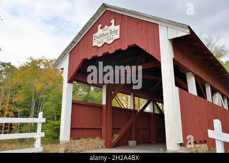 Stoystown, Pennsylvania, USA. Die Trostletown Bridge liegt außerhalb von Stoystown in Quemahoning Township, Somerset County, Pennsylvania. Stockfoto