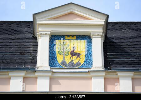 Stadtwappen auf dem Kongresshaus von Bad Ischl, Salzkammergut, Oberösterreich, Österreich, Europa - Stadtwappen auf dem Kongresshaus Bad ISC Stockfoto