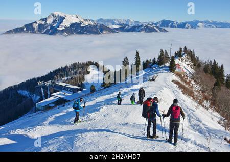 Zwölferhorn am Wolfgangsee (St. Gilgen, Salzkammergut, Salzburg, Österreich) - Zwölferhorn am Wolfgangsee (St. Gilgen; Salzkammergut, S Stockfoto