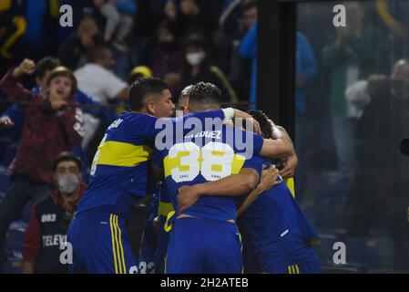 Buenos Aires, Argentinien. Oktober 2021. Boca Juniors und Godoy Cruz während eines Spiels im Rahmen von Torneo Liga Profesional 2021 im Estadio Alberto J. Armando am 20. Oktober 2021 in Buenos Aires, Argentinien. Kredit: Gabriel Sotelo/FotoArena/Alamy Live Nachrichten Stockfoto