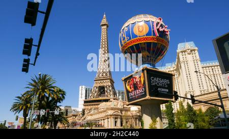 Las Vegas, Nevada/Vereinigte Staaten von Amerika-9. April 2018: Der Eiffelturm auf der Las Vegas Blvd Street ist ein wunderschönes Wahrzeichen in der Stadt Las Vegas. Stockfoto