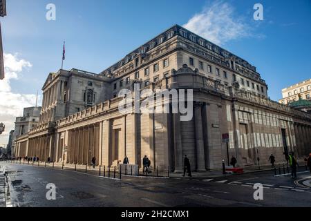 Bild zeigt: Nachrufe an der Mauer der Bank of England in der City of London Bild von Gavin Rodgers/ Pixel8000 Stockfoto