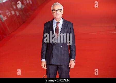 Alfonso Cuarón nimmt am 16. Rome Film Fest 2021 am roten Teppich Teil. (Foto von Matteo Nardone/Pacific Press/Sipa USA) Stockfoto