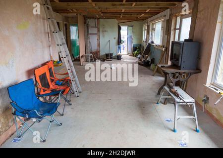 Farm Cottage wird renoviert, High Bickington, Devon, England, Vereinigtes Königreich. Stockfoto