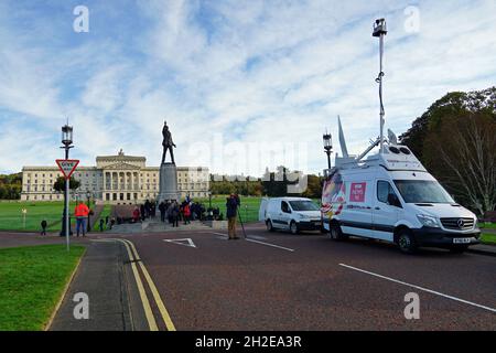 BBC News at Stormont Parliament Building, Belfast, Nordirland 21.10.2019 Stockfoto