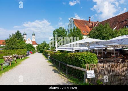 Benediktbeuern: Benediktbeuern Kloster, Biergarten in Oberbayern, Oberbayern, Bayern, Bayern, Deutschland Stockfoto