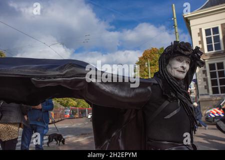 Malieveld. Lange Vijverberg. Repräsentantenhaus. Hofvijver. Donnerstag, 14. Oktober 2021. Am vierten Tag der Klimaaktivitäten, Extinction Reb Stockfoto