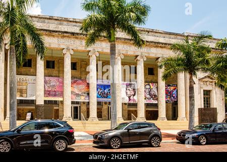 Sidney und Berne Davis Art Center, First Street, Fort Myers, Florida Stockfoto