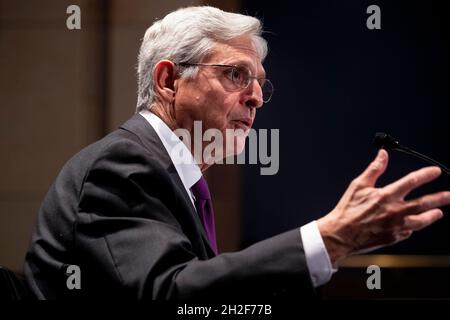 Washington, DC, USA. Oktober 2021. DER US-Justizminister Merrick Garland erscheint vor der Anhörung des Justizausschusses des US-Justizministeriums auf dem Capitol Hill in Washington, DC, USA, am 21. Oktober 2021. Kredit: dpa/Alamy Live Nachrichten Stockfoto