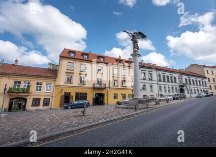 Skulptur des Engels von Uzupis (2002 von Romas Vilciauskas geschaffen) im Stadtteil Uzupis - Vilnius, Litauen Stockfoto