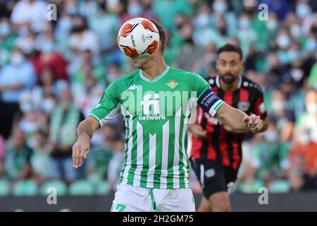 Sevilla, Sevilla, Spanien. Oktober 2021. Joaqu'n S''nchez von Real Betis während des UEFA Europa League Group G-Bühnenmatches zwischen Real Betis und Bayern Leverkusen im Benito Villamarin-Stadion am 21. Oktober 2021 in Sevilla, Spanien. (Bild: © Jose Luis Contreras/DAX via ZUMA Press Wire) Stockfoto