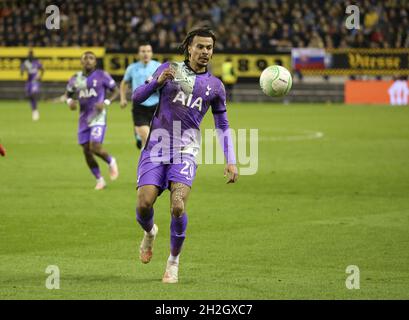 Arnhem, Niederlande, 21. Oktober 2021, DELE Alli aus Tottenham während der UEFA Conference League, des Gruppe-G-Fußballspiels zwischen Vitesse Arnhem und Tottenham Hotspur am 21. Oktober 2021 im GelreDome-Stadion in Arnhem, Niederlande - Foto: Jean Catuffe/DPPI/LiveMedia Stockfoto