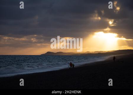 Cley Blick auf den Strand von Sheringham gleich nach der Morgendämmerung Norfolk GB UK Oktober 2021 Stockfoto