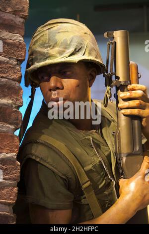 Ein Soldat auf der Wache während des Vietnamkrieges. Im National Museum of the Marine Corps Heritage Center in Virginia. Stockfoto