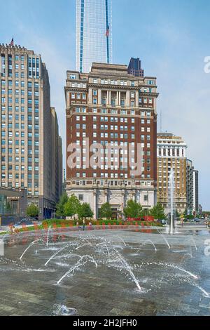 1600 Arch Street, The Phoenix, ist der ehemalige Hauptsitz der Insurance Company of North America. Das Wahrzeichen von Philadelphia ist heute ein Wohngebiet. Stockfoto