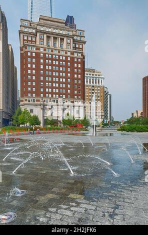 1600 Arch Street, The Phoenix, ist der ehemalige Hauptsitz der Insurance Company of North America. Das Wahrzeichen von Philadelphia ist heute ein Wohngebiet. Stockfoto