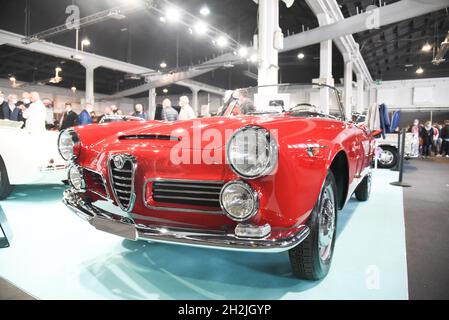 Padua, Italien. Oktober 2021. Inaugurazione Auto e Moto d'Epoca durante Inaugurazione Auto e Moto d'Epoca, Nachrichten in Padova, Italia, 22 ottobre 2021 Quelle: Independent Photo Agency/Alamy Live News Stockfoto