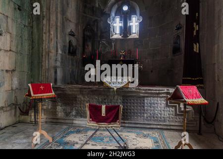 TATEV, ARMENIEN - 8. JULI 2017: Innenraum der Kirche im Kloster Tatev, Armenien Stockfoto