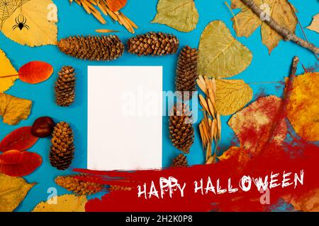 Halloween-Mockup mit Blutfleck und Fledermäusen Stockfoto