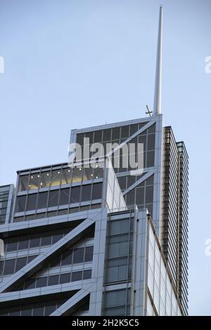 LONDON, VEREINIGTES KÖNIGREICH - 17. Apr 2013: Architektur in der Innenstadt von London Stockfoto