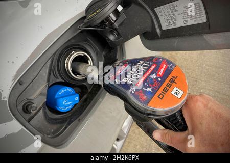 München, Deutschland. Oktober 2021. Benzinpreise auf Rekordniveau. Kredit: dpa/Alamy Live Nachrichten Stockfoto