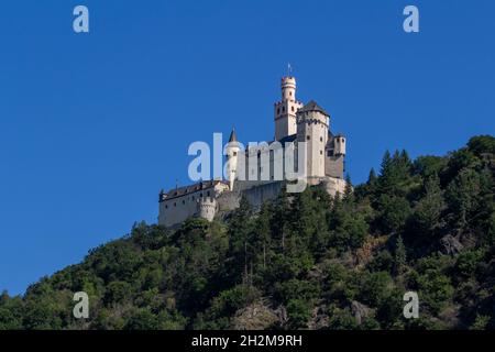 Burg Marksburg (Burg Marksburg) Landschaft am oberen Mittelrhein bei Braubach, Deutschland Stockfoto