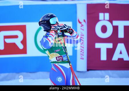 Soelden, Österreich. Oktober 2021. Rettenbachgletscher, SOELDEN, AUST Tessa Worley ( FRA ) beim Damen-Riesenslalom beim FIS Ski Weltcup Opening 2021/22, Rettenbachgletscher, Soelden, Österreich. FIS SKI WORLDCUP Julia Kneissl/ SPP Credit: SPP Sport Press Foto. /Alamy Live News Stockfoto