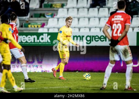 Vejle, Dänemark. Oktober 2021. Martin Frese (5) vom FC Nordsjaelland beim 3F Superliga-Spiel zwischen Vejle Boldklub und FC Nordsjaelland im Vejle Stadion in Vejle. (Foto: Gonzales Photo/Alamy Live News Stockfoto