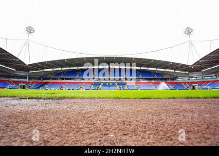 Bolton, Großbritannien. Oktober 2021. Gesamtansicht des University of Bolton Stadions während des Spiels der EFL Sky Bet League 1 zwischen Bolton Wanderers und Gillingham am 23. Oktober 2021 im University of Bolton Stadium, Bolton, England. Foto von Mike Morese. Nur zur redaktionellen Verwendung, Lizenz für kommerzielle Nutzung erforderlich. Keine Verwendung bei Wetten, Spielen oder Veröffentlichungen einzelner Clubs/Vereine/Spieler. Kredit: UK Sports Pics Ltd/Alamy Live Nachrichten Stockfoto